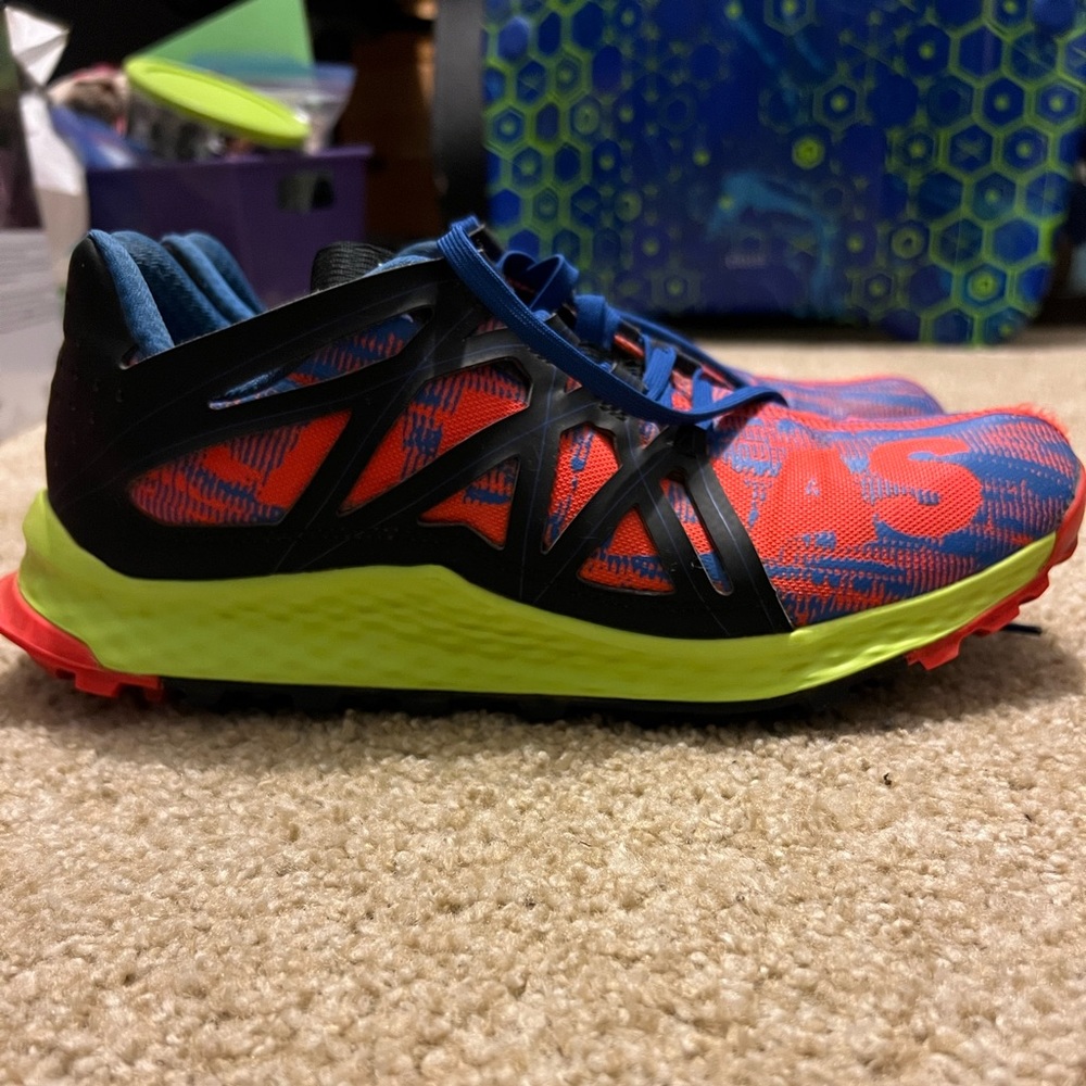 Men’s Adidas Vigor Trail Shoes Black/Coral/Lime Green/Blue Size 8.5.